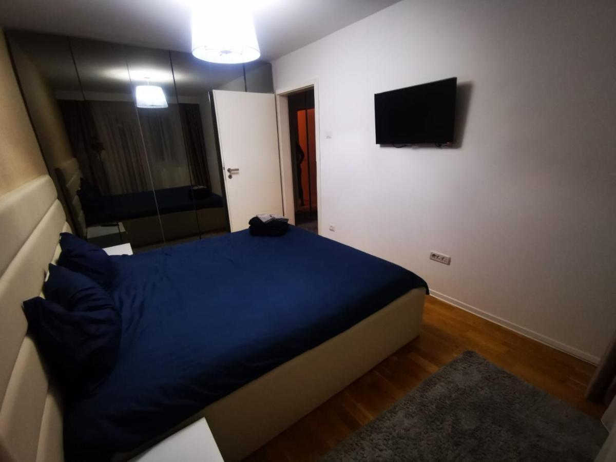 Luxury Apartment. 10 Minutes Taxi Ride To Center Timişoara Exterior foto